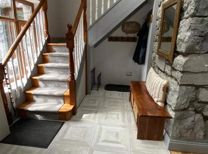 Bed & Breakfast Salmon Weir 3*