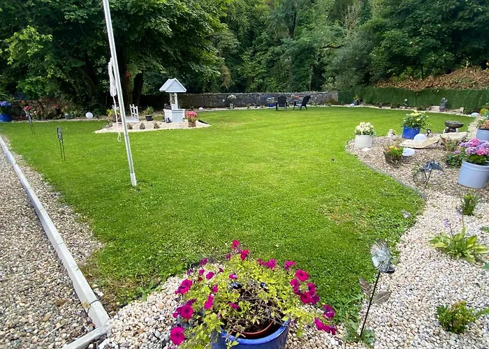 Salmon Weir Bed & Breakfast Cong