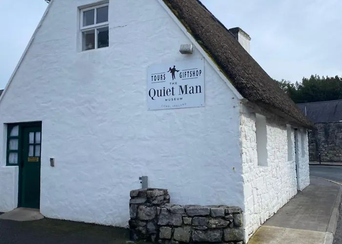 Salmon Weir Bed & Breakfast Cong